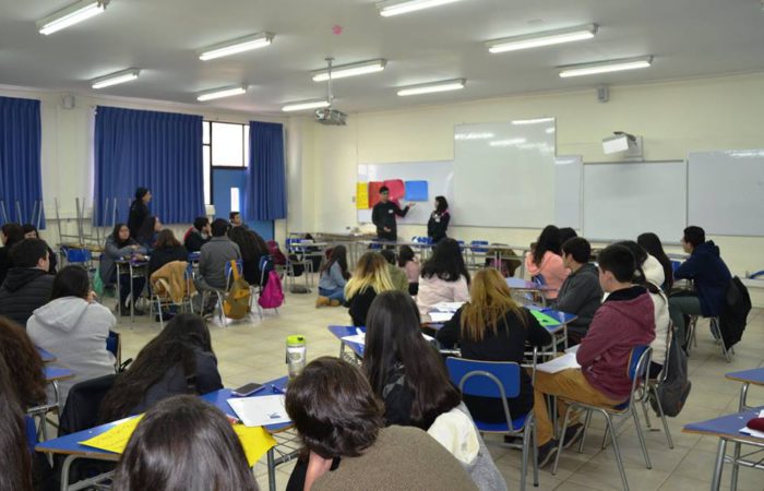 Programa PAT inició sus clases en Curicó