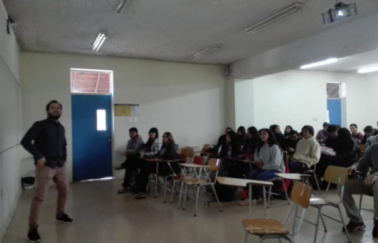 Estudiantes de Kinesiología aprendieron sobre estrategias para prevenir el estrés gracias al CAP