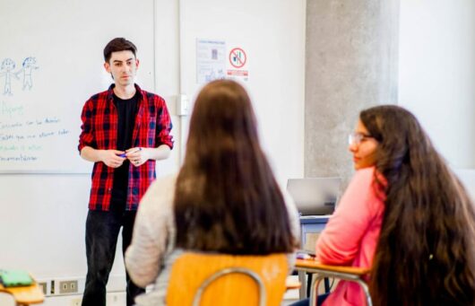 INICIAN APOYOS DISCIPLINARES Y PSICOEDUCATIVOS PARA ESTUDIANTES DE PREGRADO