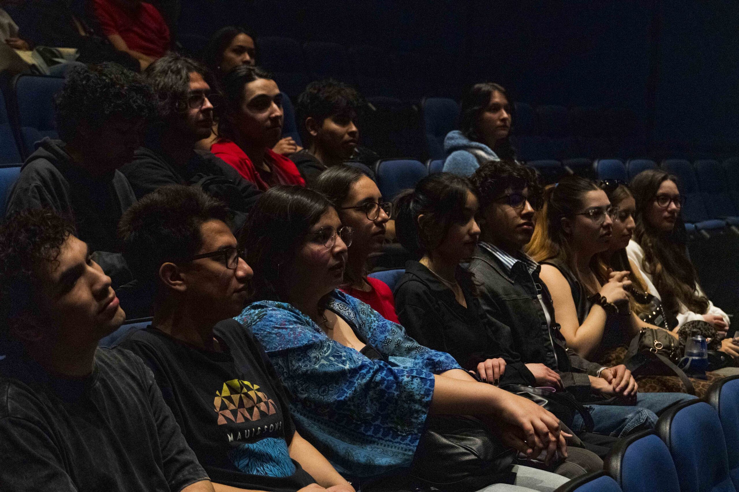 Estudiantes del PACE UCM disfrutaron de la actividad ¡PACEmos al cine! en el Centro de Extensión de Talca y Curicó